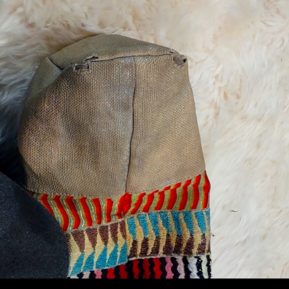 Anthropologie Jasper and Jeera gold and metallic colorful embroidered purse - Picture 6 of 16